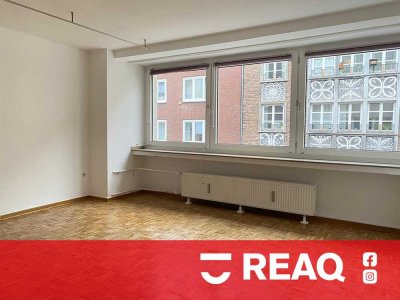 Sanierte 1-Zimmer Wohnung in Top Lage mit hellem Tageslichtbad!