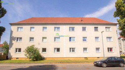 ***Hübsche 2 Zimmer Wohnung im Grünen in saniertem Altbau! ***