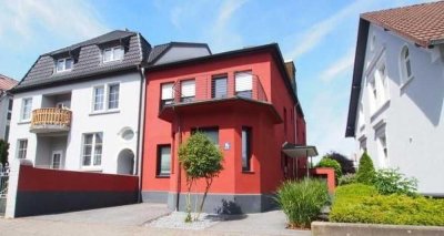 Individuelle 3 Zimmer Maisonette-Wohnung mit traumhafter Dachterrasse in Innenstadtnähe