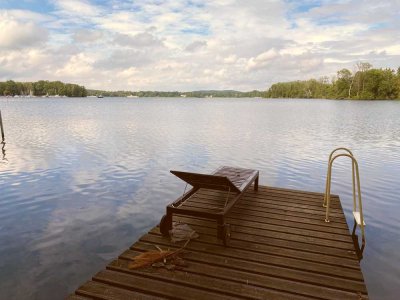 Ferienhaus Bestandsgebäude direkt am Scharmützelsee in Bad Saarow, großes Baugrundstück, Bootssteg