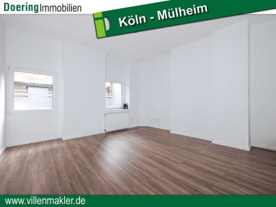 Sofort bezugsfreie Erdgeschoss-Wohnung in Denkmalschutz-Immobilie in Mülheim