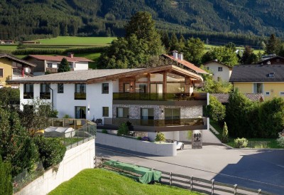 Sonnige Neubauwohnung mit Terrasse &amp; Garten