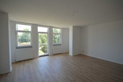 Renovierte 2-Zimmer-Wohnung mit Balkon in Darmstadt Arheilgen