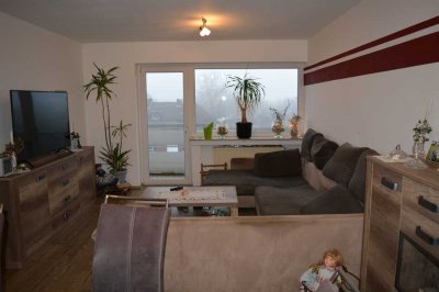 Renovierte 4 Zimmer-Wohnung mit Balkon - 88 m²- auf Wunsch möbliert und provisionsfrei