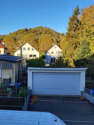 Geschmackvolle 3-Zimmer-Wohnung mit Balkon und EBK in Pfullingen