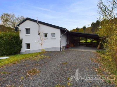 Idyllisches Ferienhaus | saniert | 98 m²  Wohnfläche | 2.100 m² Grundstück | Lorscheid bei Trier