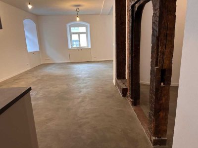 Attraktive  neu renovierte 1,5 Zimmer-Loft-Wohnung mit gehobener Innenausstattung in Riedlingen