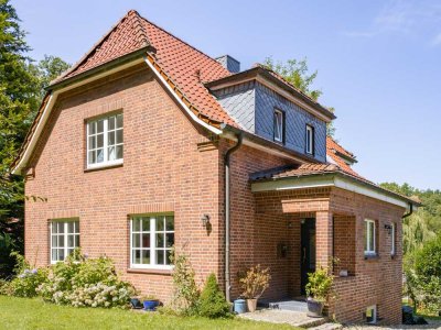 Familienfreundliches Einfamilienhaus - im Herzen von Wohltorf -