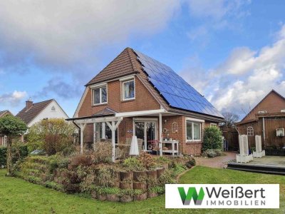 Energieeffizientes Einfamilienhaus mit PV-Anlage auf großzügigem 788 m² Grundstück in gehobener Lage