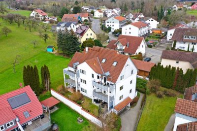 Ruhig und dennoch stadtnah: Sofort verfügbare, gepflegte 3-Zi.-Eigentumswohnung mit Balkon