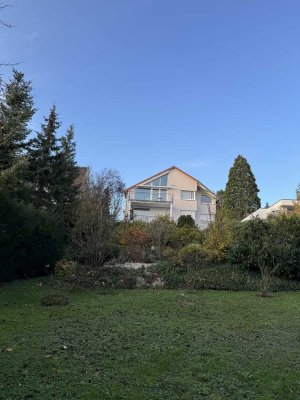 herrliche Gartengeschosswohnung in Tübingen  (3-Familienhaus) mit fantastischer Aussicht auf die Alb