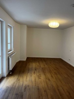 Ansprechende 2-Zimmer-Wohnung mit Balkon in 74736, Hardheim