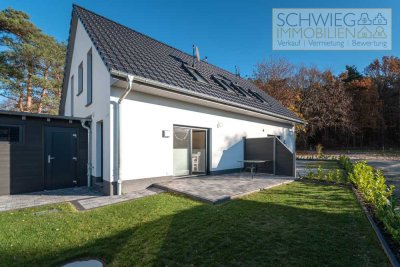 Doppelhaushälfte nahe Ahlbeck, Bad, WC,
Sauna, Klimaanlage,
Fußbodenheizung, Carport mit
Abstellr