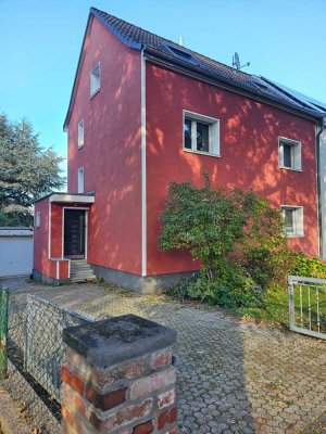 Charmantes Einfamilienhaus mit Garten und vielen Möglichkeiten in Hürth