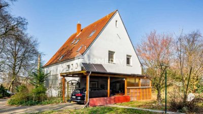 Rohdiamant! 3-Fam.-Haus auf einem ca. 25.000 großen Grundstück - ideal für eigene Gestaltungsideen