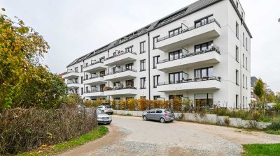 Hübsche Familienwohnung mit Parkett, Aufzug, Sonnenbalkon