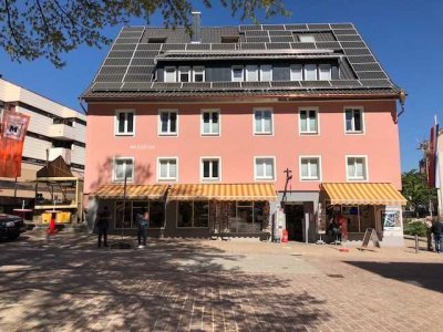 Zentrales Wohnen für Studenten am Marktplatz. 5er, 6er und 8er WG im kernsaniertem Altbau