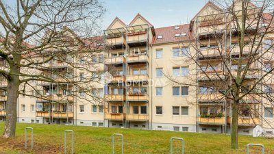 Stilvolle Dreizimmerwohnung mit Balkon und Tiefgaragenstellplatz unweit vom Erholungspark in Erfurt