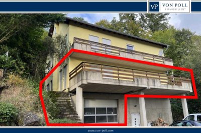 3-Zimmer-Wohnung mit großzügiger Garage/Werkstatt in schöner Höhenlage