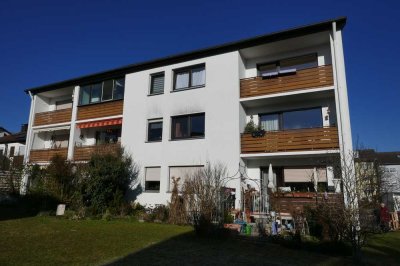 2-Zimmer-Wohnung mit Balkon und EBK in Kumhausen