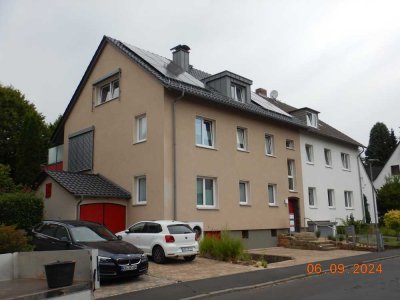 Helle 2 ½ Zimmer Wohnung, 95 qm, in Kassel Bad Wilhelmshöhe, Nähe ICE-Bahnhof