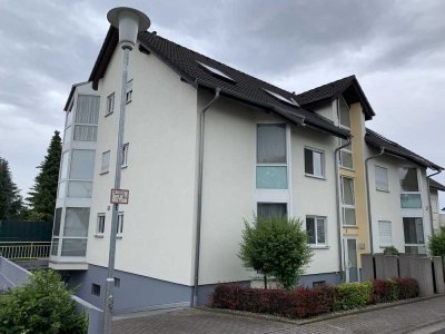 helle 3 Zimmerwohnung in Maintal Wachenbuchen mit Tiefgaragenstellplatz