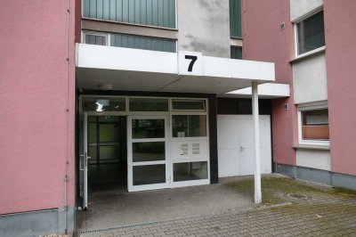 Warum noch Miete zahlen? Ideale 2 Zimmer Wohnung in Duisburg