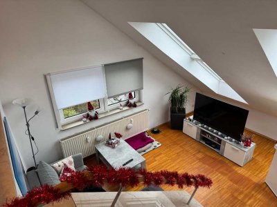 Gepflegte, renovierte 2,5 Zimmer Galeriewohnung mit Balkon und Aussicht über Schwäbisch Gmünd