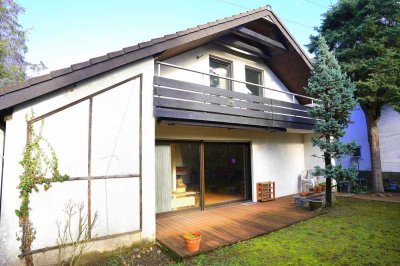 Darmstadt-Waldkolonie...Einfamilienhaus in ruhiger, grüner Wohnlage...