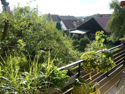 PROVISIONSFREI - 2-Zimmerwohnung im Grünen mit Balkon und Einbauküche