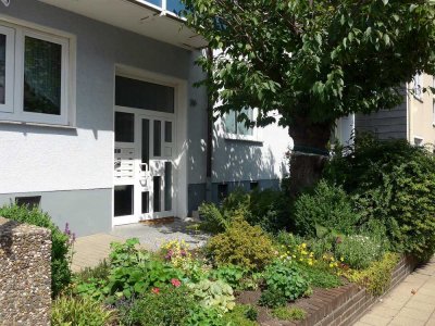 Freundliche 3-Zimmer-Wohnung mit Balkon und Gartenmitbenutzung  in Velbert