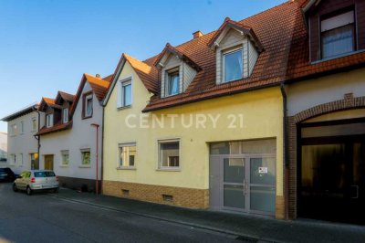 2-Familienhaus mit Garten im alten Ortskern