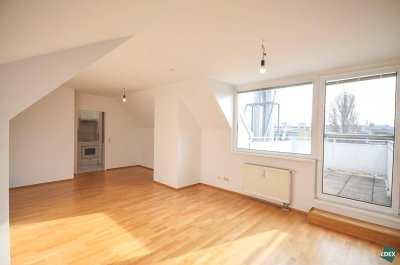 Schöne 2-Zimmer-Maisonettewohnung mit Terrasse nähe Augarten