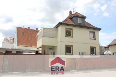 *Bezugsfreies* Zweifamilienhaus mit Garage und Garten in Bürstadt zu verkaufen!