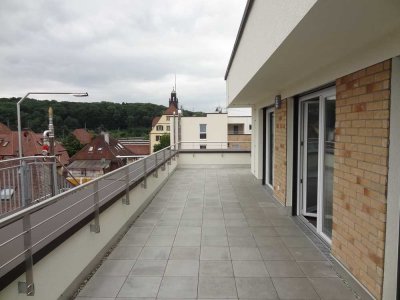 Penthousefeeling! Attraktive Innenstadtwohnung mit großer Dachterrasse!