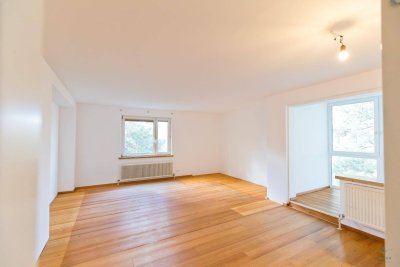 Teilrenovierte 3 Zimmerwohnung mit Loggia und Grünblick in Wiener Neudorf