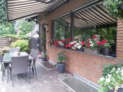 Ansprechende 3-Zimmer-Erdgeschosswohnung mit Terrasse und Garten