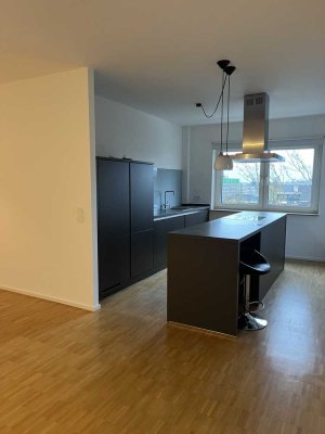 Moderne, zentral gelegene Luxuswohnung inkl. Garage