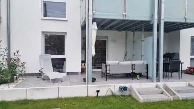 2 Zimmer Stadt Wohnung mit Garten