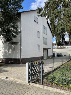 Helle 2-Zimmer-Wohnung mit Balkon