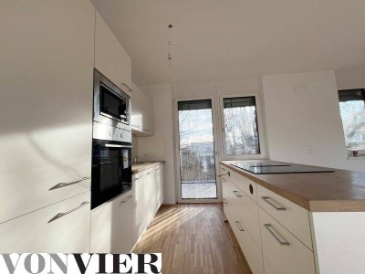 3-ZIMMER PENTHOUSE: EXKLUSIV, MODERN UND PROVISIONSFREI!