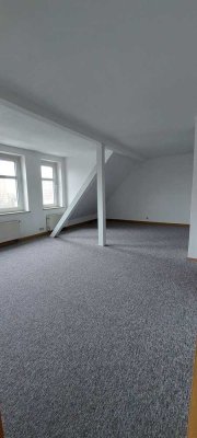 Günstige 4-Raum-Wohnung in Zwickau