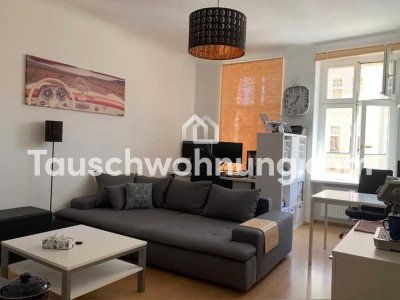 Tauschwohnung: Bieten 2-Zimmer-Wohnung und suchen 3-Zimmer-Wohnung