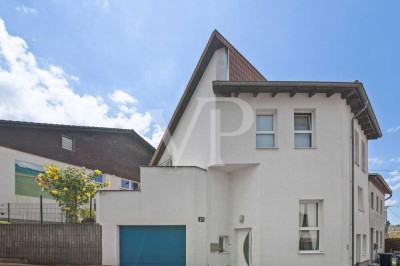 Modernisiertes Einfamilienhaus mit Terrasse