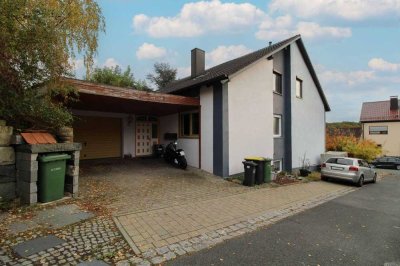 Mehrgenerationenhaus - Einfamilienhaus mit ELW und Garage im idyllischen Tuchenbach bei Fürth