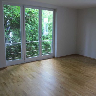 2-Zimmer Wohnung mit EBK in Kronberg