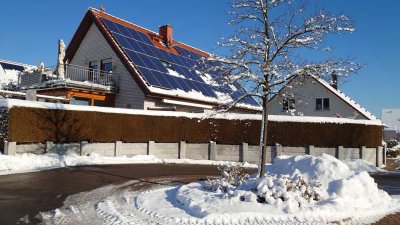 helle 4 Zimmerwohnung in sonniger Lage