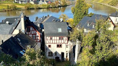 Voll ausgestattetes EFH/Ferienhaus mit 4 Ebenen im Herzen von Beilstein an der Mosel