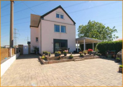 Naturliebhaber Wohnung mit Einbauküche, Terrasse, Whirlpool und Klimaanlage