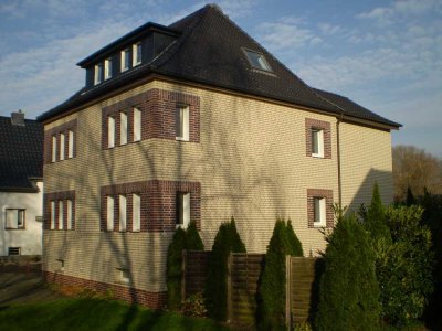 Stadtnahe Obergeschosswohnung in Lippstadt (3ZKB)